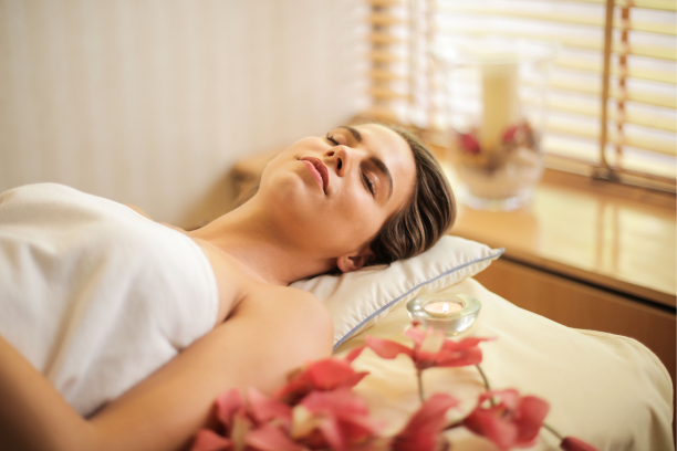 Rejuvenate With Aroma Massage